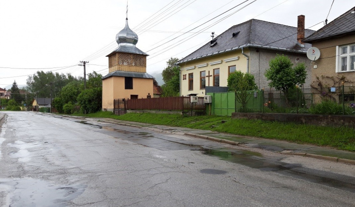 Fotka - Dedinská zvonica